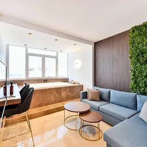 porto-sea-view-apartments.hotels-of-thessaloniki.com/